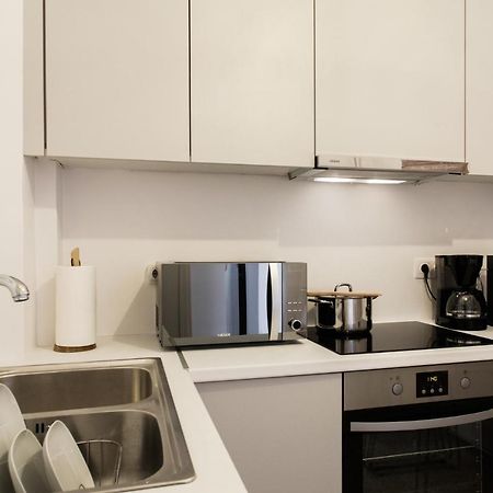 Museum Of Modern Art Rooms In Apartment, Next To Metro Suggrou Fix, Walk To Acropolis Athena Bagian luar foto