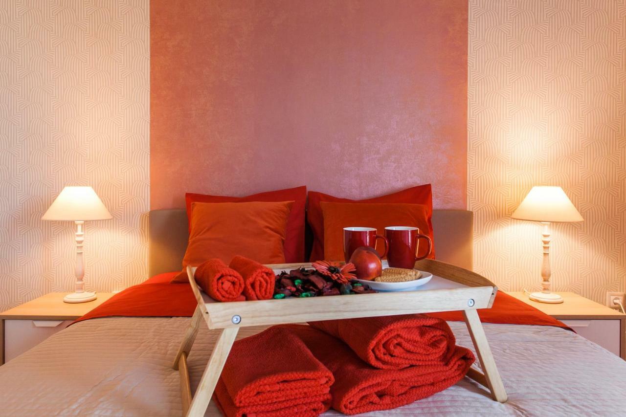 Museum Of Modern Art Rooms In Apartment, Next To Metro Suggrou Fix, Walk To Acropolis Athena Bagian luar foto